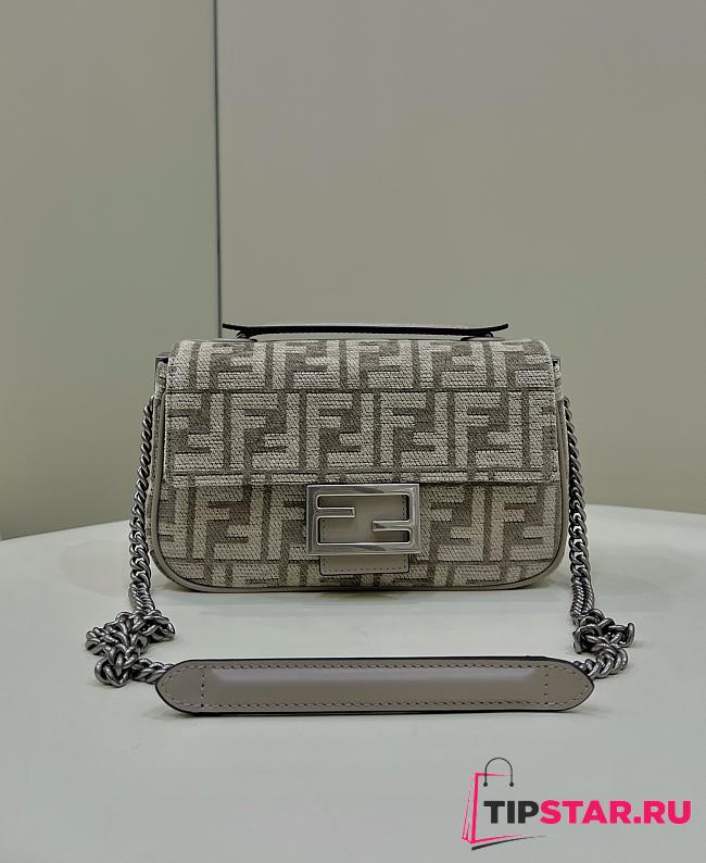 Fendi Baguette Chain Midi Bag Beige - 1