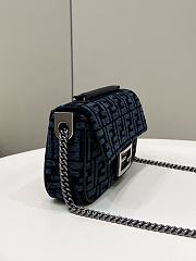 Fendi Baguette Chain Midi Bag Blue - 3