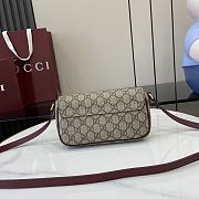 Gucci GG mini shoulder bag with cat detail - 5