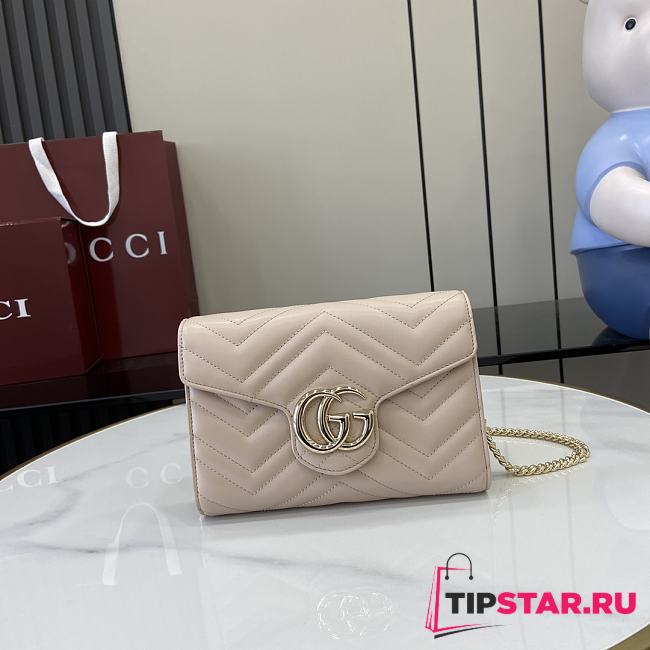 Gucci GG Marmont matelassé mini bag beige - 1