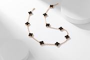 Van Cleef & Arpels Alhumbra Vintage Necklace Gold Tone In Black - 1