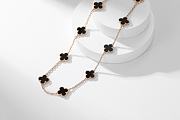 Van Cleef & Arpels Alhumbra Vintage Necklace Gold Tone In Black - 6