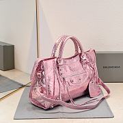 Balenciaga Medium Le City tote bag shiny pink - 3