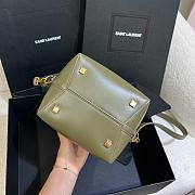 Ysl LE 37 small in shiny leather green - 5