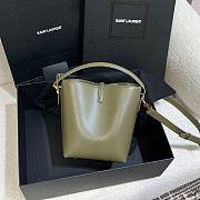 Ysl LE 37 small in shiny leather green - 3