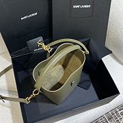 Ysl LE 37 small in shiny leather green - 2