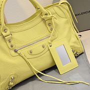 Balenciaga Medium Le City tote bag yellow - 4