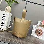 Loewe Mini Pebble Bucket Anagram Brown - 6