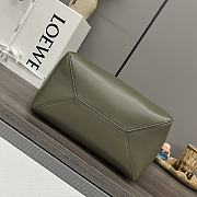 Loewe Puzzle Fold Tote bag in green - 4