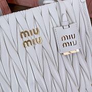 Miumiu Matelassé nappa leather tote-bag white - 5