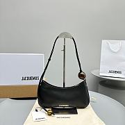 Jacquemus Le Bisou Perle shoulder bag black - 1