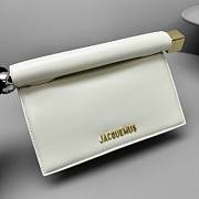 Jacquemus La Petite Pochette Logo Plaque Shoulder Bag White - 4