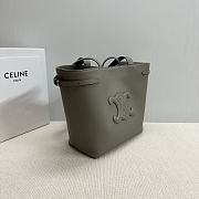 Celine SMALL CABAS ANAÏS CUIR TRIOMPHE in Grained calfskin pebble - 3