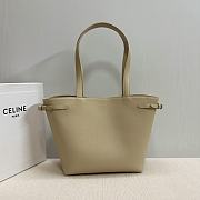 Celine SMALL CABAS ANAÏS CUIR TRIOMPHE in Grained calfskin cappuccino - 6