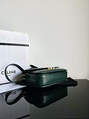 Celine Teen Triomphe Bag in shiny calfskin Green - 4