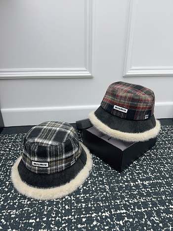 Miumiu Hat 04