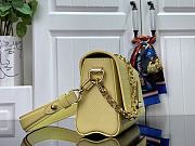 Louis Vuitton Twist West Pochette Epi cowhide with grain yellow - 6