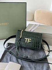 Tom Ford Embrossed Crocodile Crossbody Green - 1