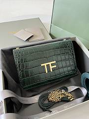 Tom Ford Embrossed Crocodile Crossbody Green - 3