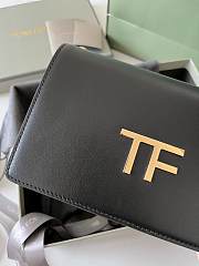 Tom Ford Palmellato leather baguette bag with logo black - 3