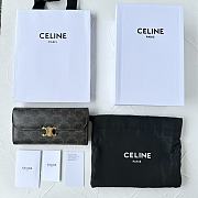 Celine Large Triomphe wallet in shiny calf leather - 6