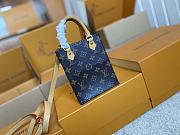 Louis Vuitton Petit Sac Plat Monogram coated canvas M81295 - 1