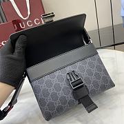 Gucci Super mini GG bag Black GG Supreme canvas - 3