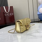 Gucci GG Marmont mini shoulder bag gold - 4