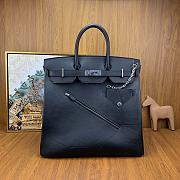 Hermes Birkin 40 HAC In Black Color - 1