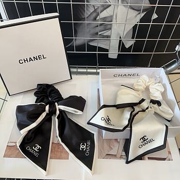 Chanel Hairclip 05