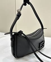 Fendi Simply Fendi Mini Black leather mini-bag - 3