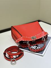 Fendi Peekaboo's iconic handbag red - 3