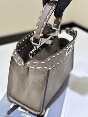 Fendi Peekaboo's iconic handbag gray - 2