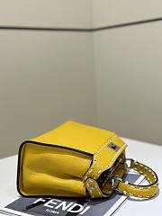 Fendi Peekaboo's iconic handbag yellow - 2