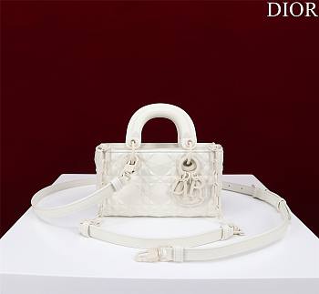 Dior Lady d-joy-micro Leather with Velvet shiny white