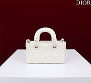 Dior Lady d-joy-micro Leather with Velvet shiny white - 3