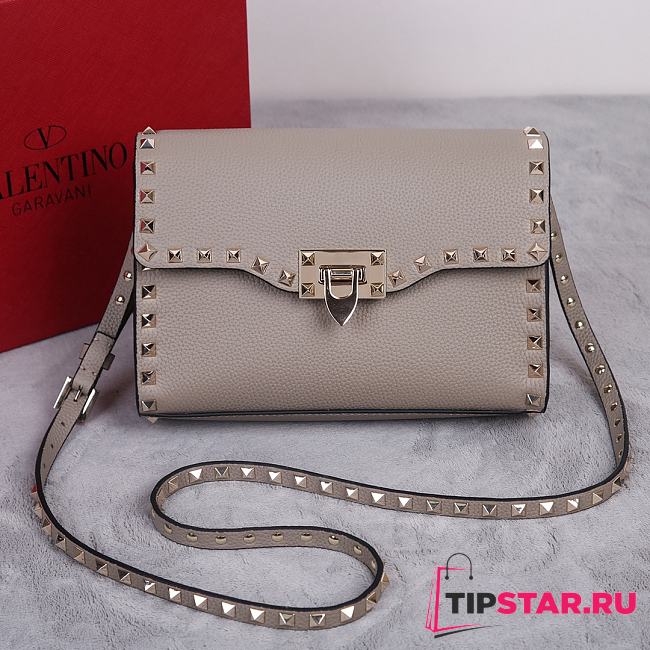 Valentino Garavani small Rockstud shoulder bag - 1