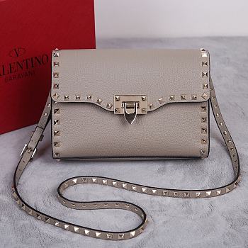 Valentino Garavani small Rockstud shoulder bag