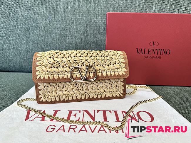 Valentino Garavani VLogo Signature chain wallet - 1