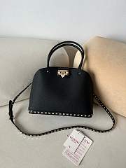 VALENTINO GARAVANI ROCKSTUD SMALL HANDBAG IN GRAINY CALFSKIN BLACK - 1