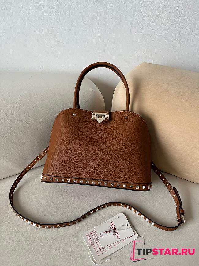 VALENTINO GARAVANI ROCKSTUD SMALL HANDBAG IN GRAINY CALFSKIN BROWN - 1