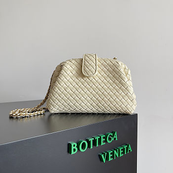 Bottega Veneta Small Lauren 1980 clutch in padded white