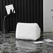 Bottega Veneta Small Parachute Shoulder bag in supple Intrecciato leather white - 3