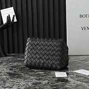 Bottega Veneta Small Parachute Shoulder bag in supple Intrecciato leather black - 5