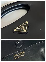 Prada Triangle-logo leather tote bag black - 3