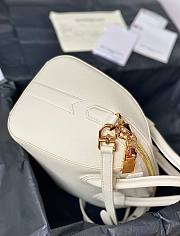 Givenchy Mini Antigona bag in Box leather white - 5