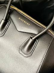 Givenchy Mini Antigona bag in Box leather black - 4