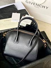 Givenchy Mini Antigona bag in Box leather black - 2