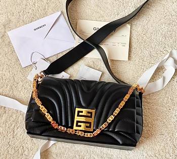 Givenchy Small 4G Liquid bag in quilted leather black