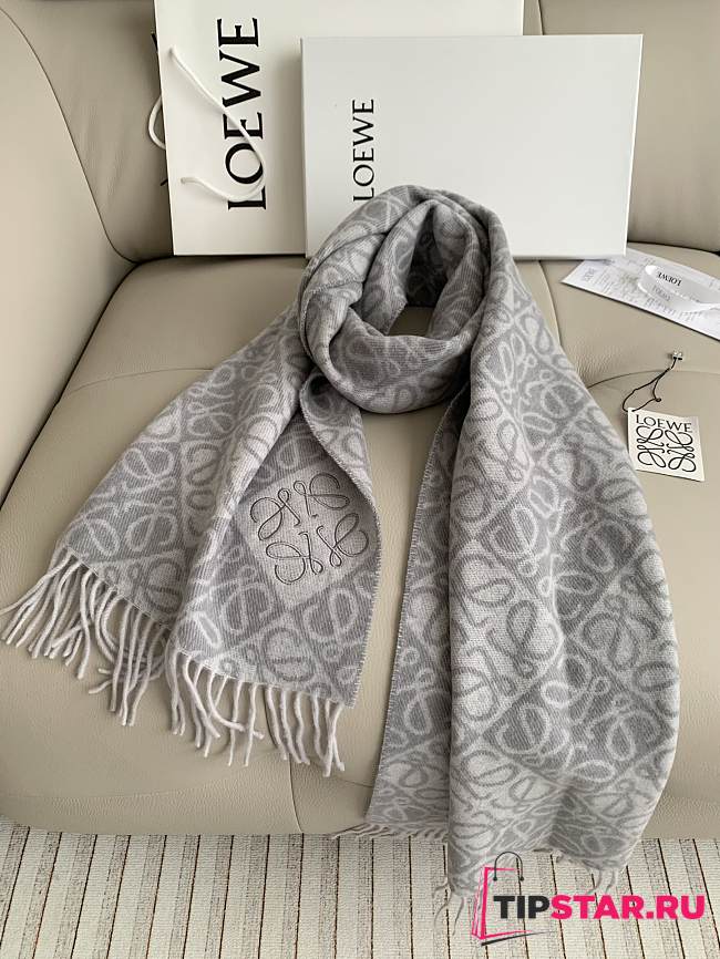 Loewe Anagram Scarf 01 - 1